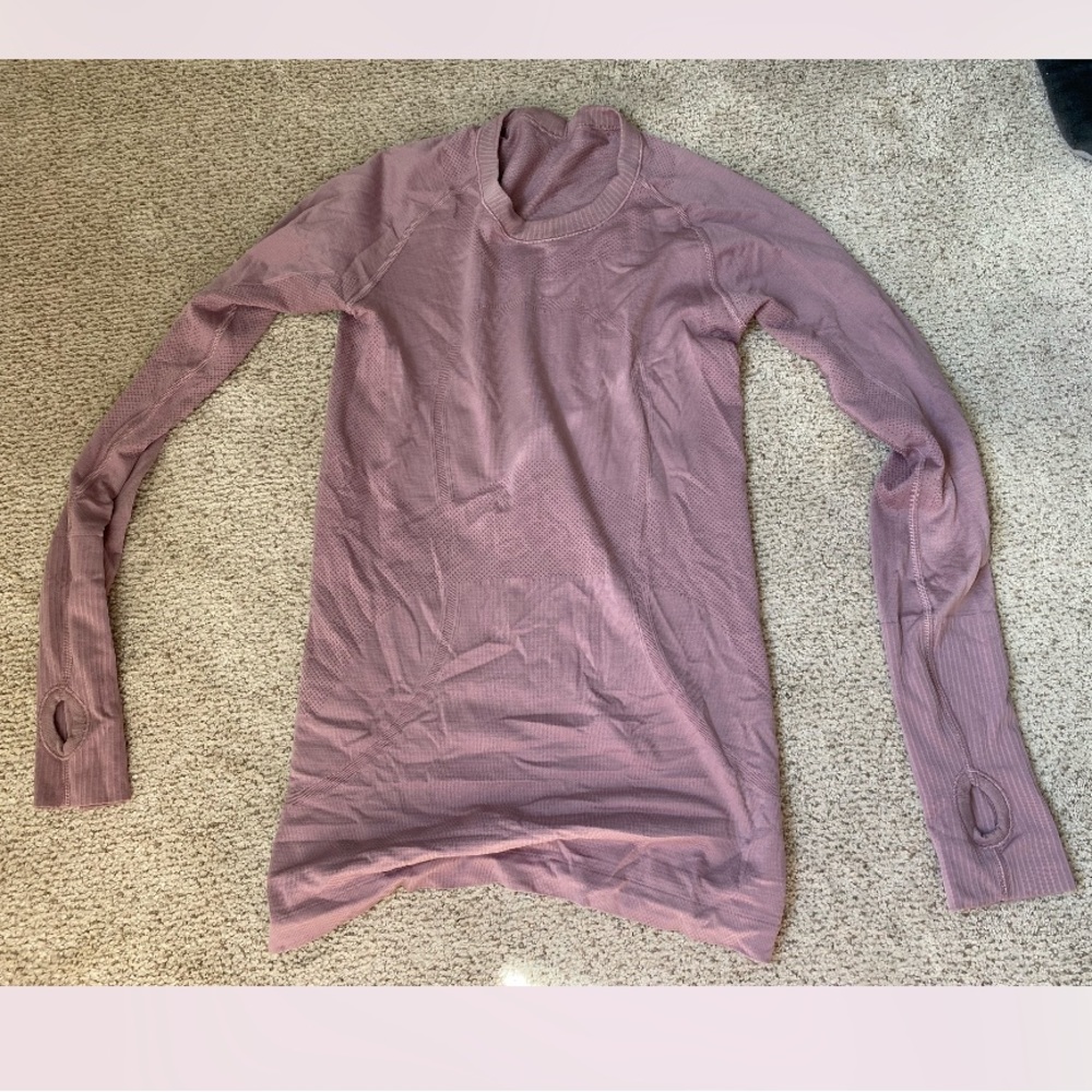 Beautiful light purple Lulu Lemon long sleeve shirt